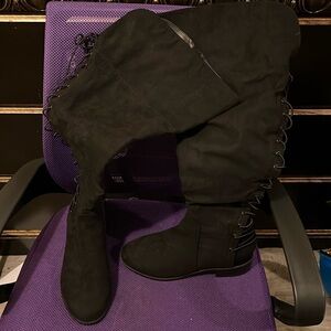 Black Torrid wide calf over the knee boot brand new size 8.5